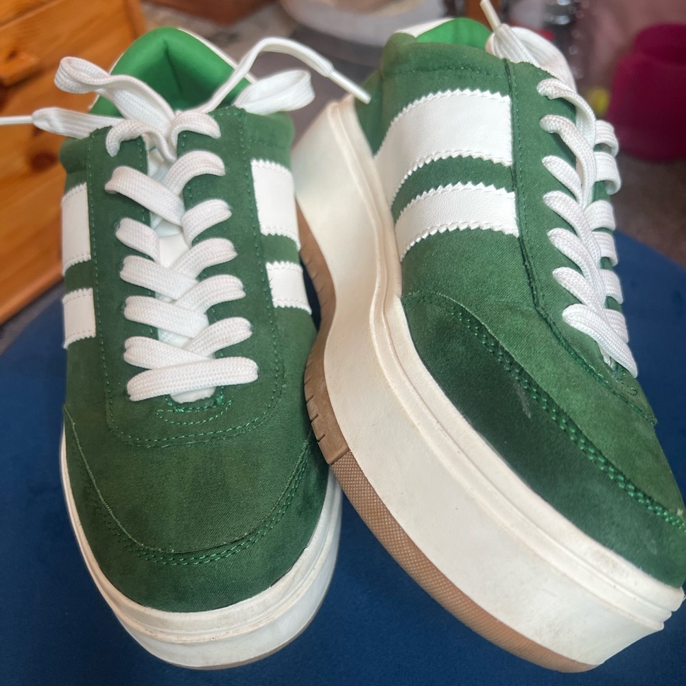 Madden Girl green platform retro stripe sneaker